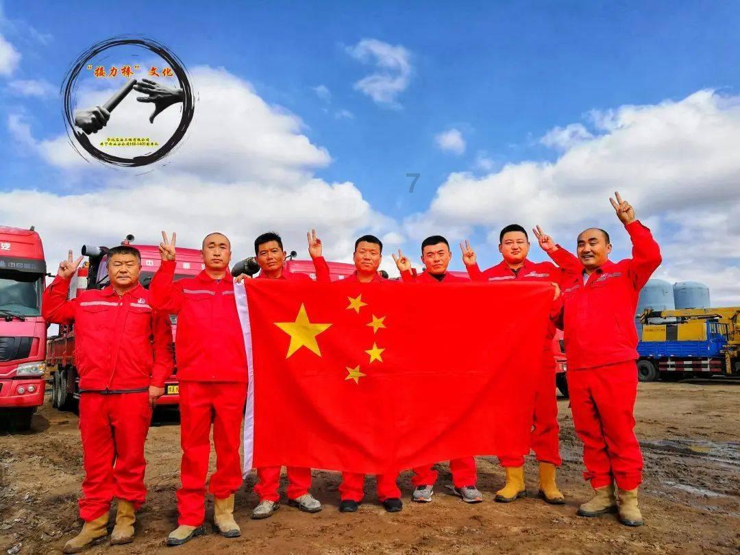 迷路的可爱男孩