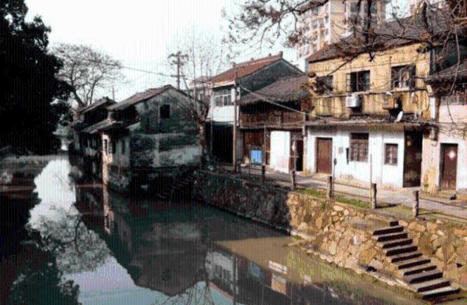 大跳跃的方块