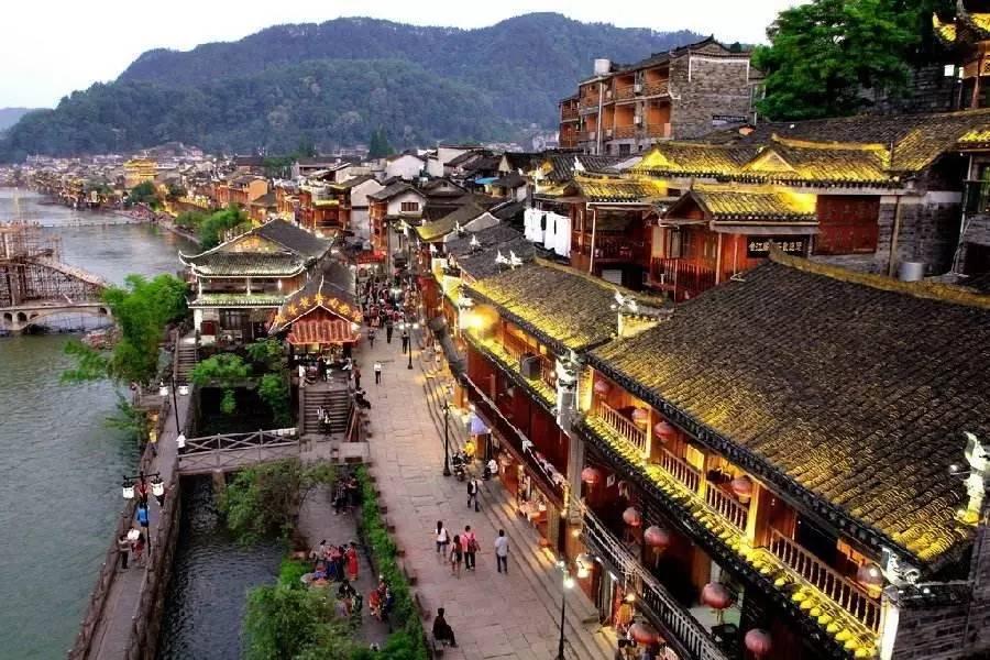 智能汽车拼图